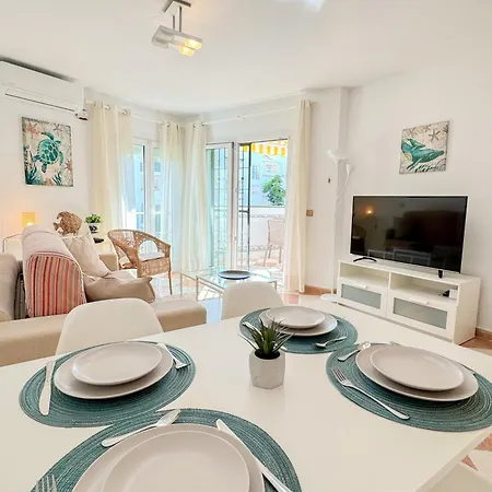 Wonderful Pool & Apartment Benalmadena